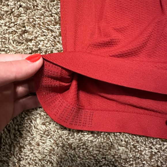 ATHLETA MOMENTUM SEAMLESS TOP - Picture 5 of 6
